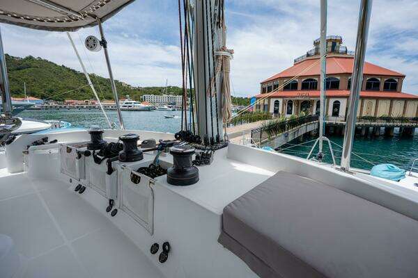 Lagoon  Yacht For Sale