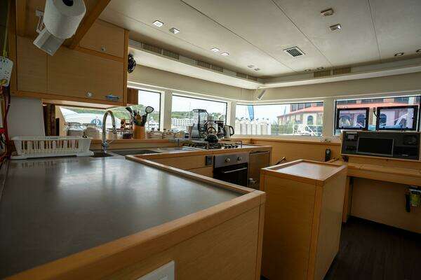 Lagoon  Yacht For Sale