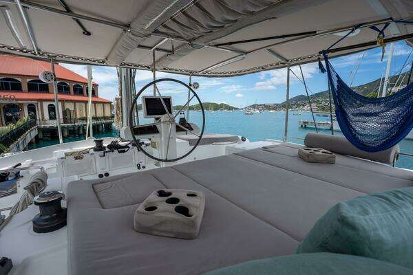 Lagoon  Yacht For Sale