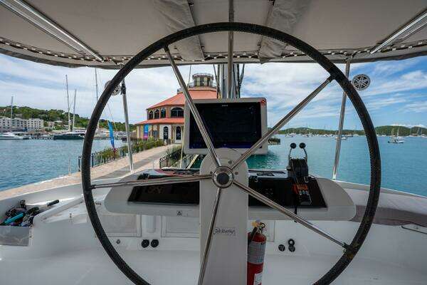 Lagoon  Yacht For Sale