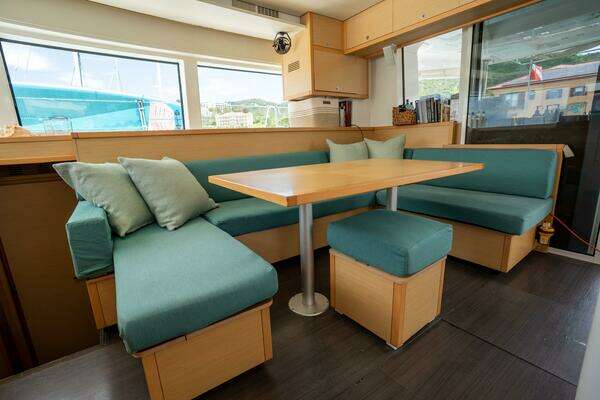 Lagoon  Yacht For Sale