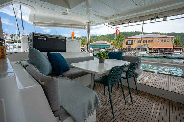 Lagoon  Yacht For Sale