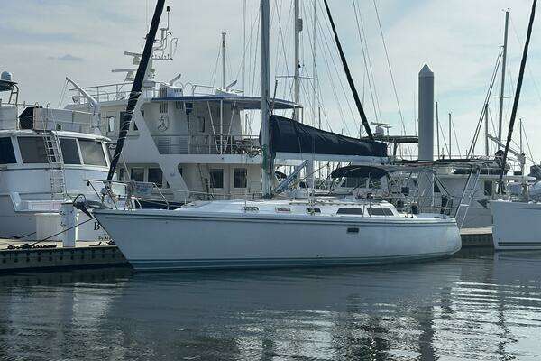 42-ft-Catalina-1991-42 MKI-Between Dreams-New Orleans Louisiana United States yacht for sale