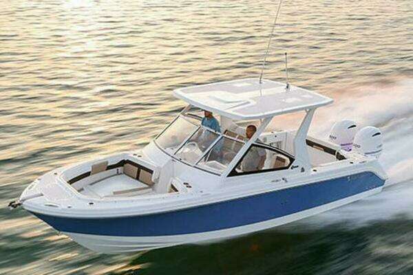 Photo of the 2025 Edgewater 262CX