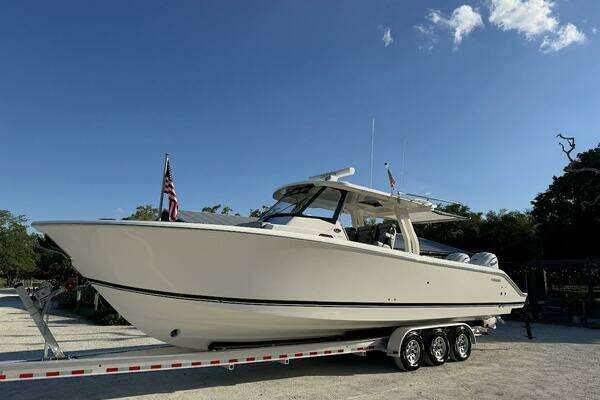 35' Pursuit Boats