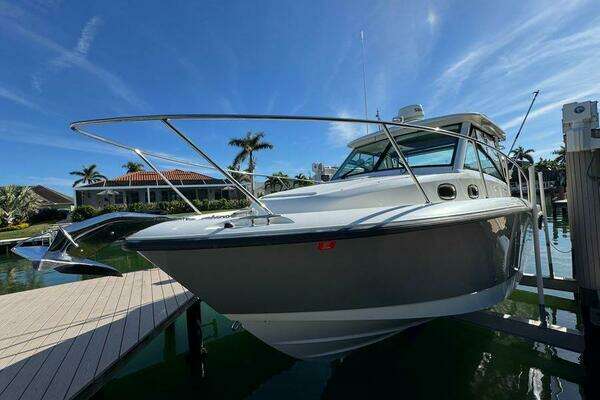 31-ft-Boston Whaler-2017-315 Conquest-Marco Island Florida United States yacht for sale