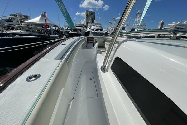 Available to Order 43ft Mag Bay Yacht For Sale