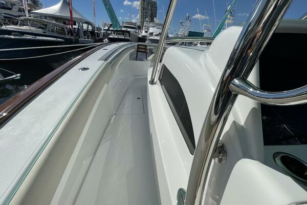 Available to Order 43ft Mag Bay Yacht For Sale