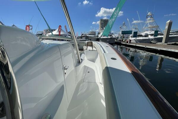 Available to Order 43ft Mag Bay Yacht For Sale