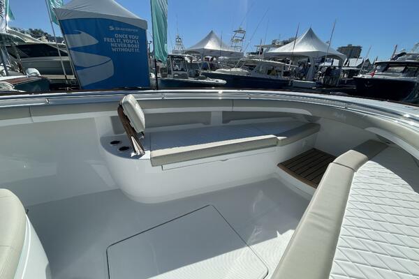 Available to Order 43ft Mag Bay Yacht For Sale