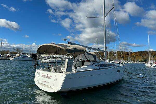 Photo of the 2019 Jeanneau Sun Odyssey 349 "Messin' About"