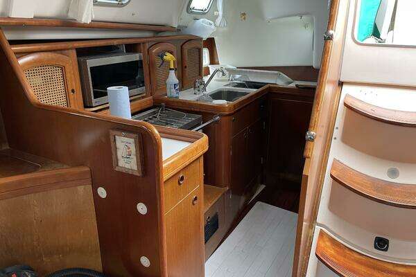 Photo of the 1998 Beneteau  "OBSESSION XVII"