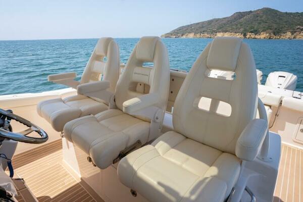 CARPE DIEM 36ft Grady White Yacht For Sale CARPE DIEM 36ft Grady White Yacht For Sale
