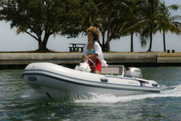 Photo of the 2024 Highfield Classic 360 FCT