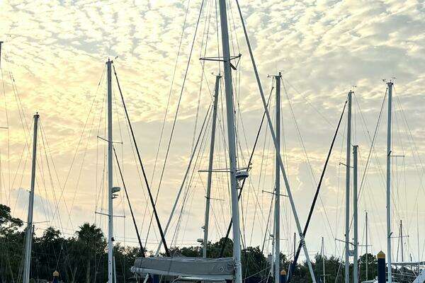 Photo of the 2016 Lagoon 400 S2 "Perspective"