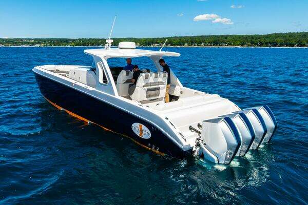 Cigarette 41 GTR Reserve Yacht For Sale