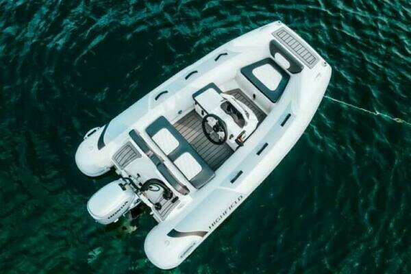 Photo of the 2025 Highfield Sport 300