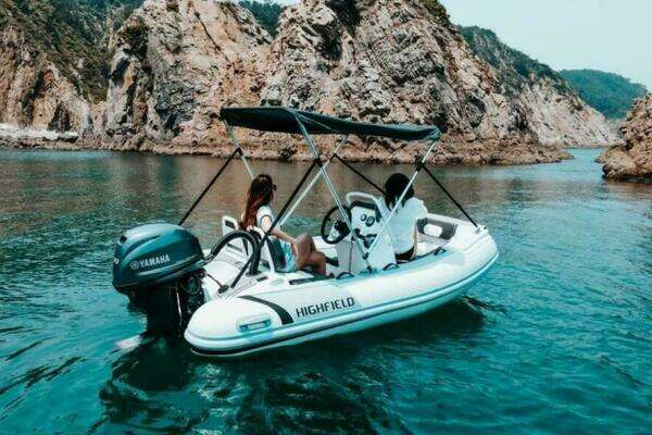 Photo of the 2025 Highfield Sport 330