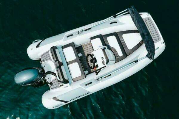 Photo of the 2025 Highfield Sport 330