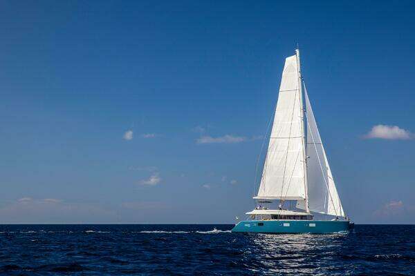 Lagoon  Yacht For Sale