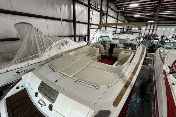 Photo of the 2005 Chris-Craft Corsair 28