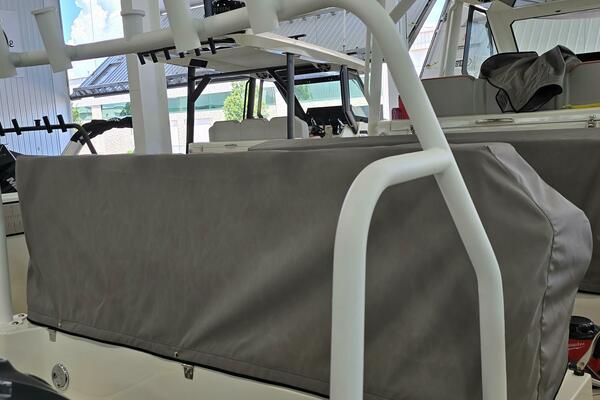 Fall Special Pricing 33ft Zodiac Yacht For Sale