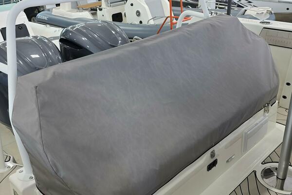 Fall Special Pricing 33ft Zodiac Yacht For Sale