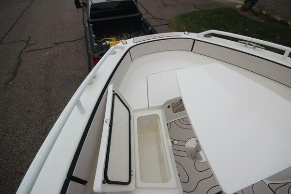Fall Special Pricing 33ft Zodiac Yacht For Sale