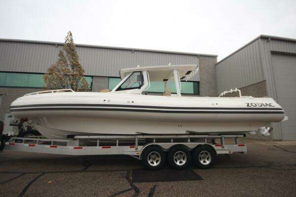 33-ft-Zodiac-2026-X10CC Twin Yamaha 350's w/ Joystick-Boat Show Special Pricing-Grand Haven Michigan United States yacht for sale