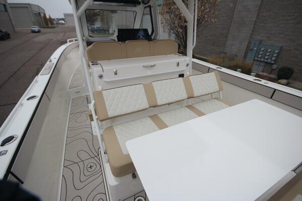 Fall Special Pricing 33ft Zodiac Yacht For Sale