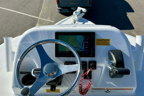 26ft Sportsman Yacht For Sale