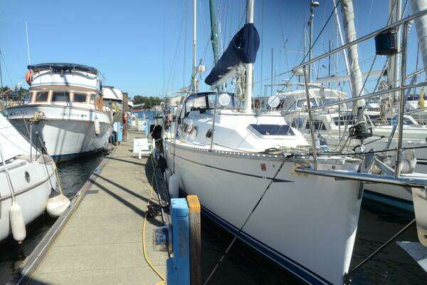 Photo of the 2002 Saga 35 "Sagesse"