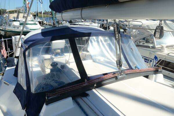Photo of the 2002 Saga 35 "Sagesse"