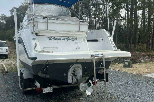 Photo of the 1989 Carver 2557 Montego "Carver"