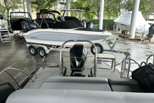 Photo of the 2023 Harris 250 Solstice