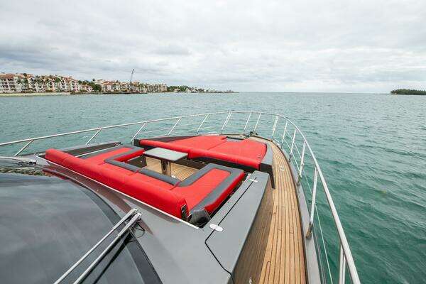 Azimut S7 Motor Yacht Yacht For Sale
