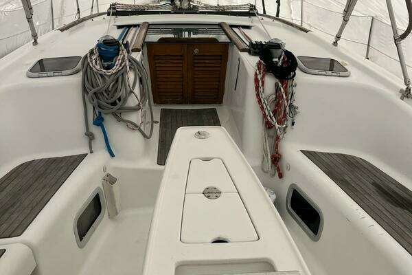 Beneteau 49 Yacht For Sale