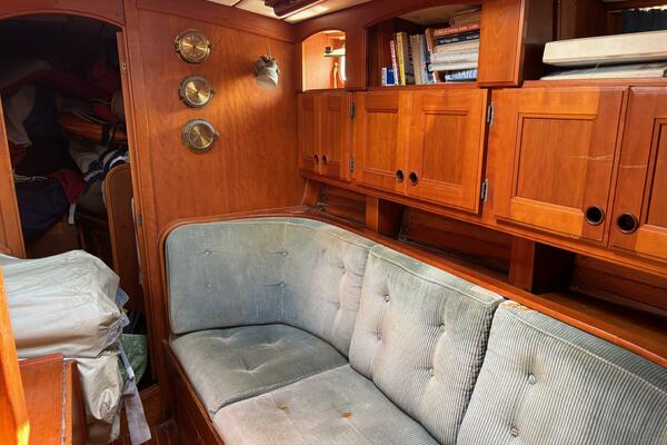 Barfly 39ft Najad Yacht For Sale