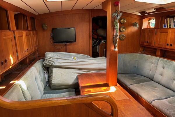 Barfly 39ft Najad Yacht For Sale