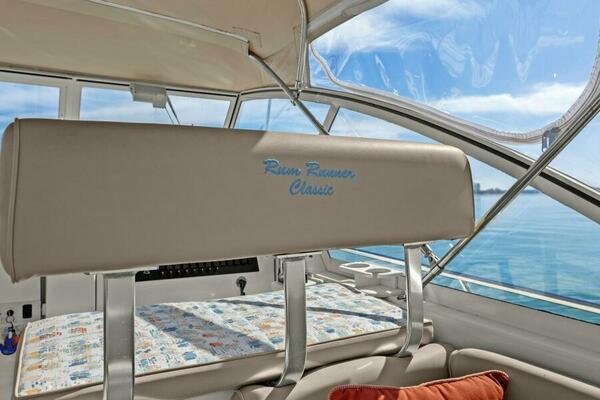 2006 34 Mainship Rum Runner II - WhattakKeeper