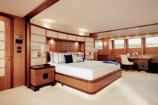 HERCULES 163ft Feadship Yacht For Sale