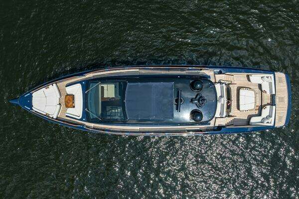 2023 Lazzara Yachts 67