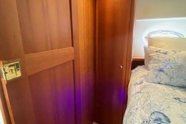 Come From Away 35ft Silverton Yacht For Sale