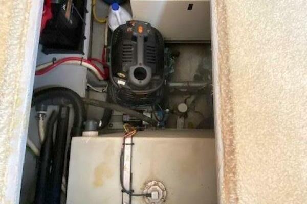 Come From Away 35ft Silverton Yacht For Sale