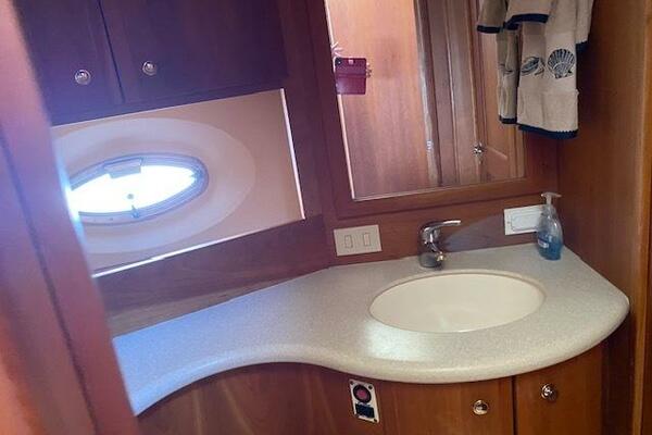 Come From Away 35ft Silverton Yacht For Sale
