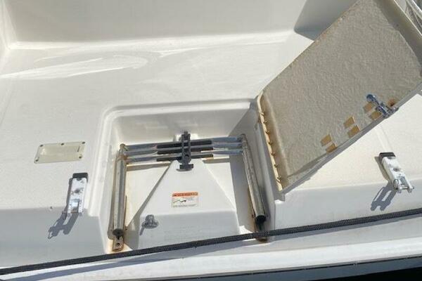 Come From Away 35ft Silverton Yacht For Sale