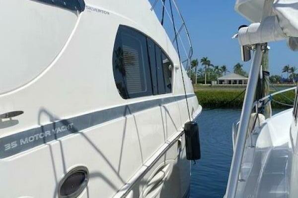 Come From Away 35ft Silverton Yacht For Sale