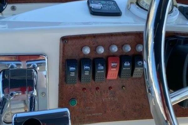 Come From Away 35ft Silverton Yacht For Sale