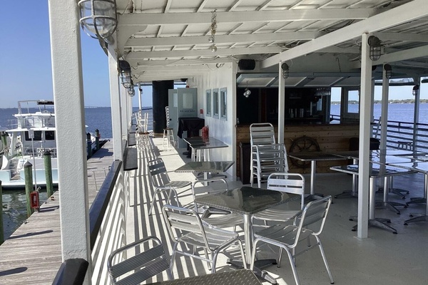 INDIAN RIVER QUEEN 99ft Custom Yacht For Sale