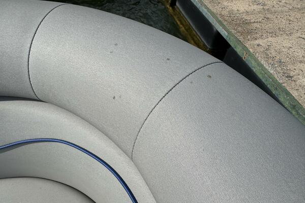 23ft Bennington Yacht For Sale